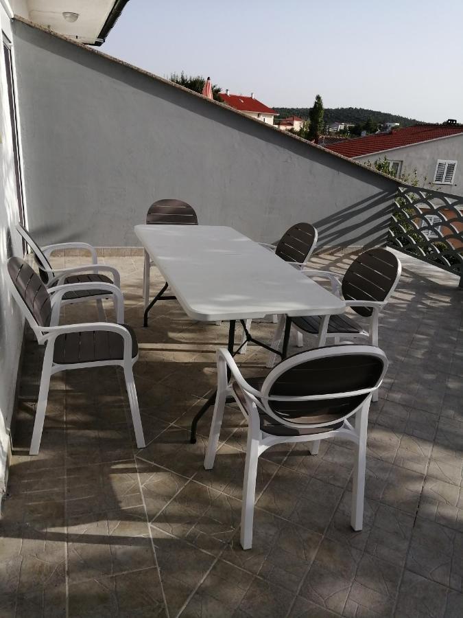 Apartments Mirana Ljubac  Ngoại thất bức ảnh