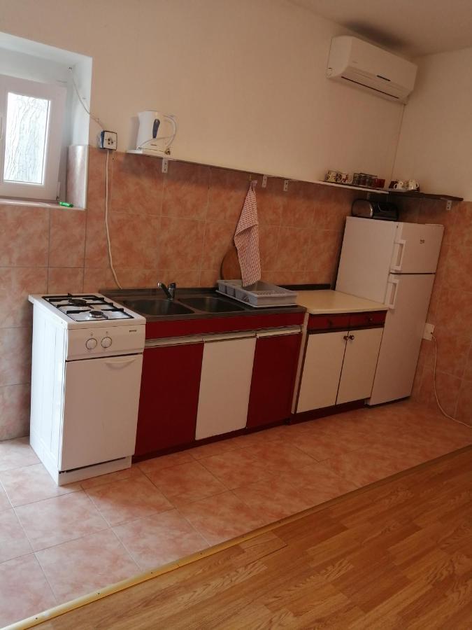 Apartments Mirana Ljubac  Ngoại thất bức ảnh