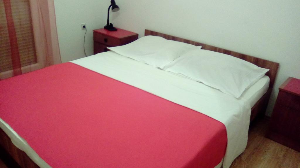 Apartments Mirana Ljubac  Ngoại thất bức ảnh