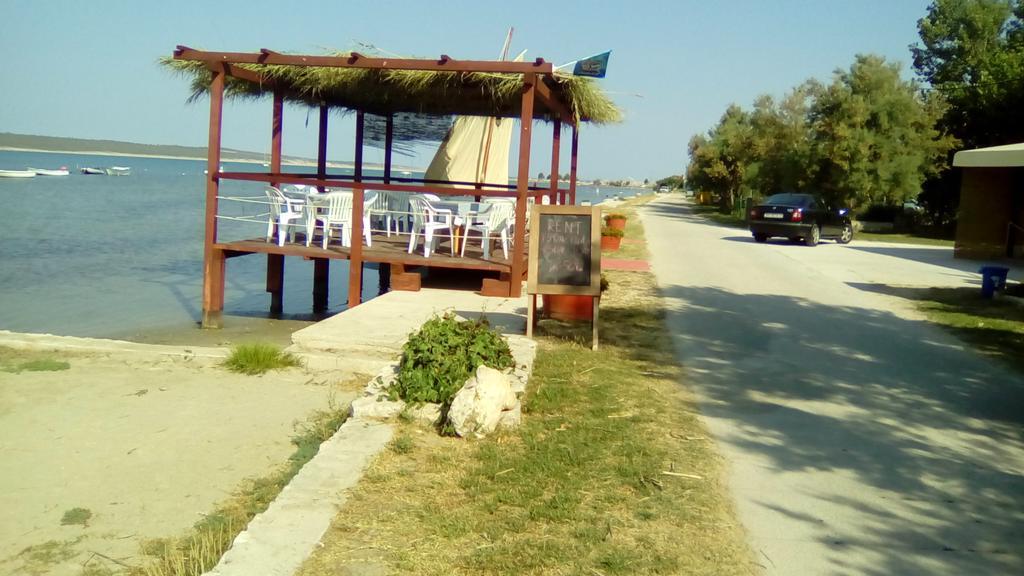 Apartments Mirana Ljubac  Ngoại thất bức ảnh